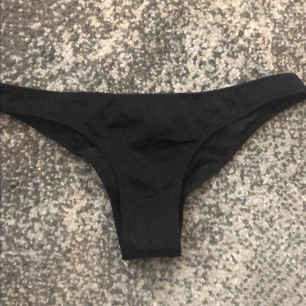 VS Scrunched Bikini Botton